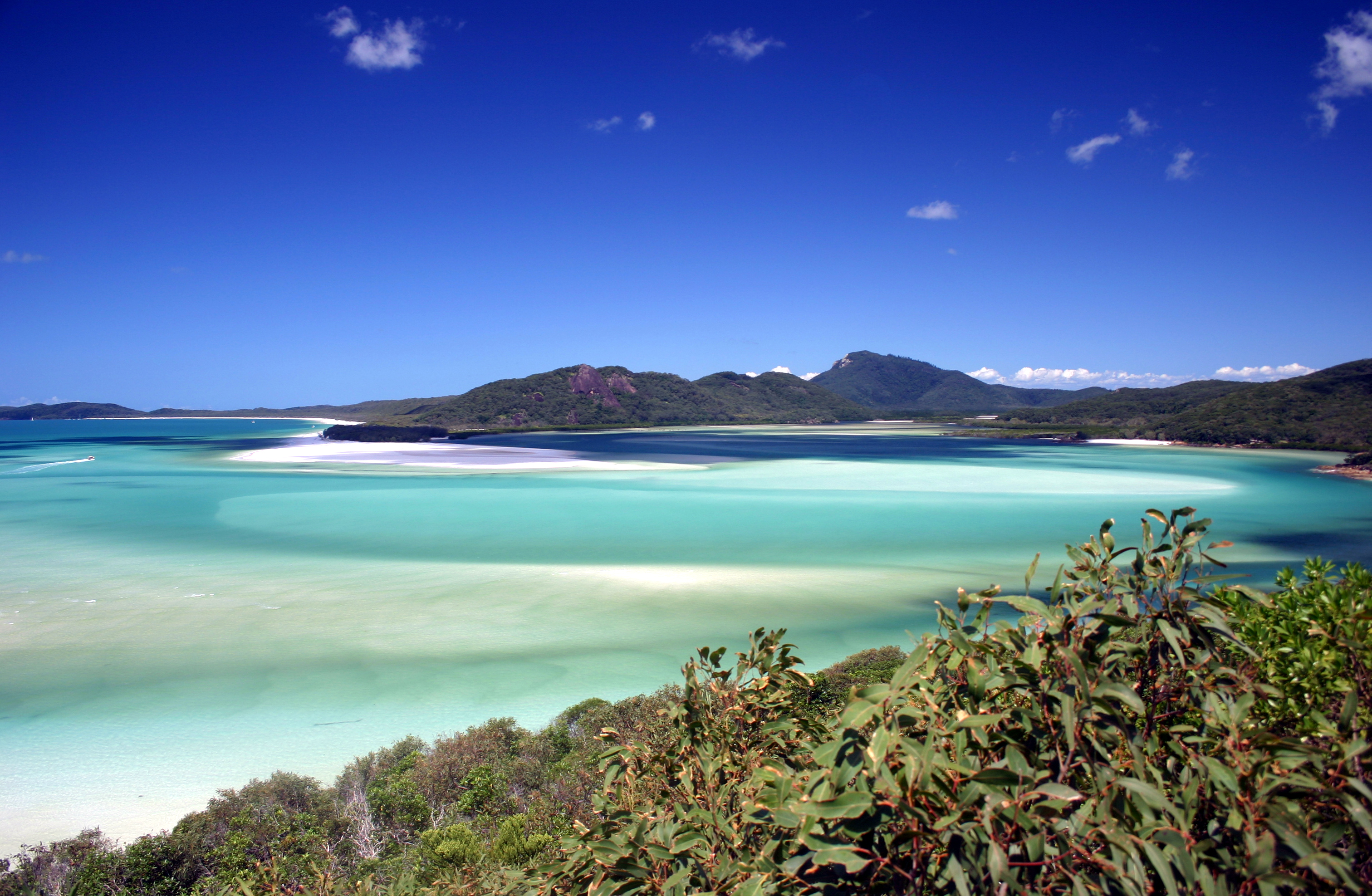 Whitsunday_Island_-_Whitehaven_Beach_05